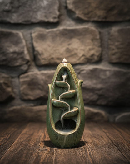 Cascada Eterna + 50 conos de incienso + pinzas en madera